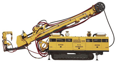 کامیون مونتاژ MD - 750 CBM حفاری دکل / هسته مته دکل حفاری عمق 3200m 2200m 1600m