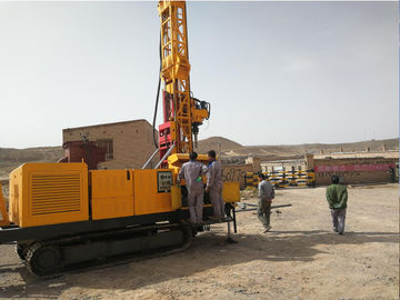 RC300 Full Hydraulic Top Drive Crawler Core Drill Rig Borehole عمق 300 M