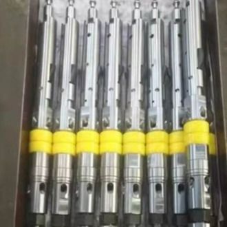 فولاد آلیاژ 1.5 / 3m دو لوله سیم سیم هسته بشکه برای اکتشاف سنگ سخت