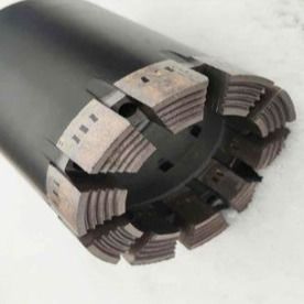 قیمت خوب BWL NWL HWL PWL قطب هسته الماس با راه های آبی استاندارد برای حفاری کارآمد آنلاین